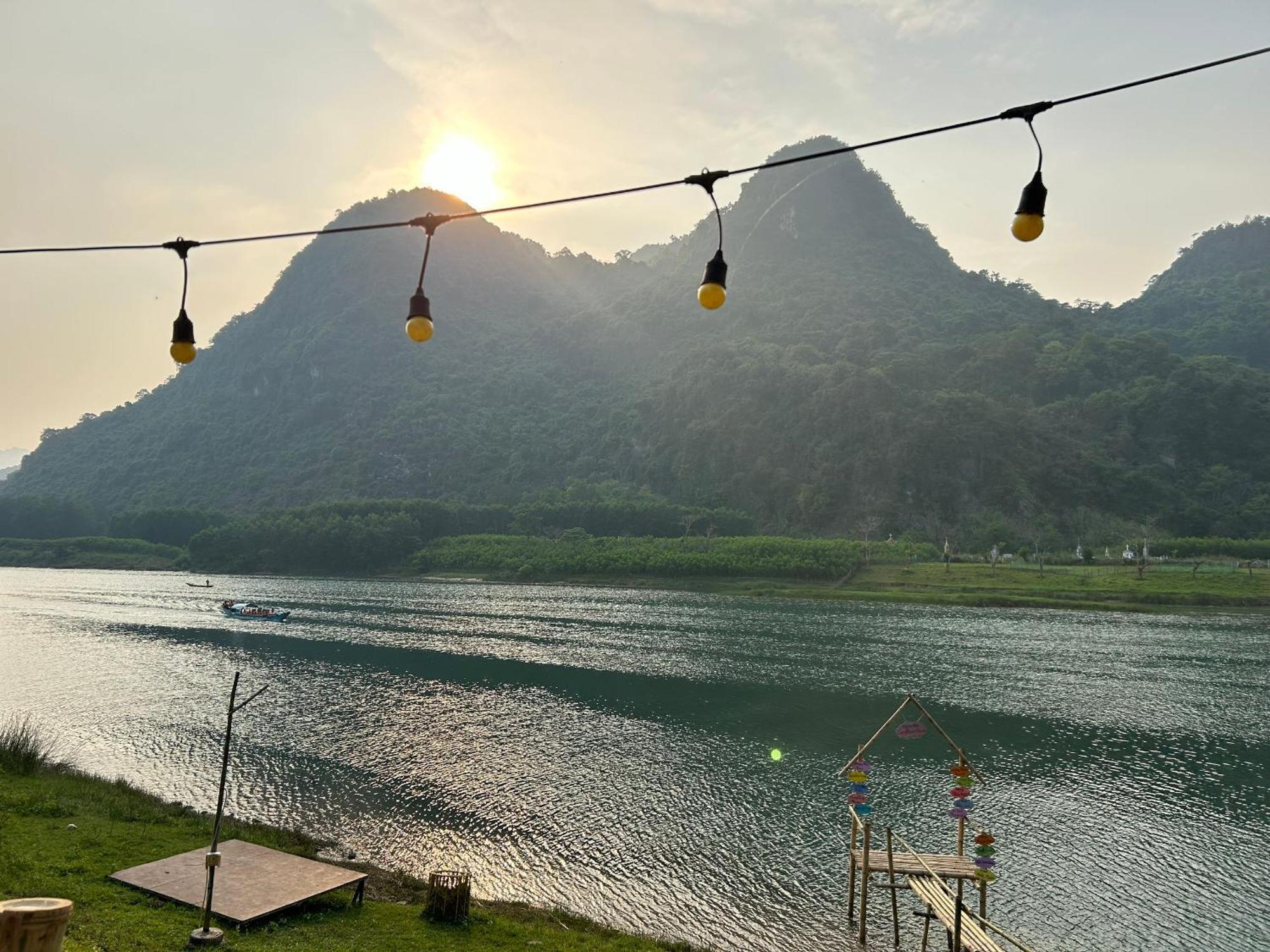 Son River House Phong Nha Exterior foto